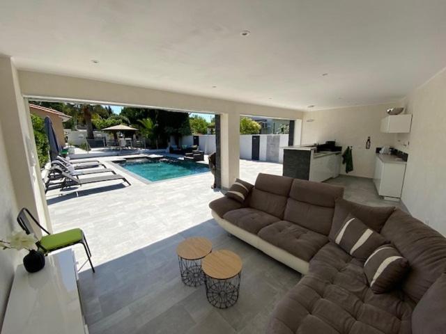 La Desiree'Ade Villa Roquebrune-sur Argens Exteriör bild