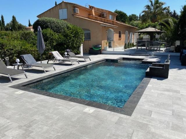 La Desiree'Ade Villa Roquebrune-sur Argens Exteriör bild